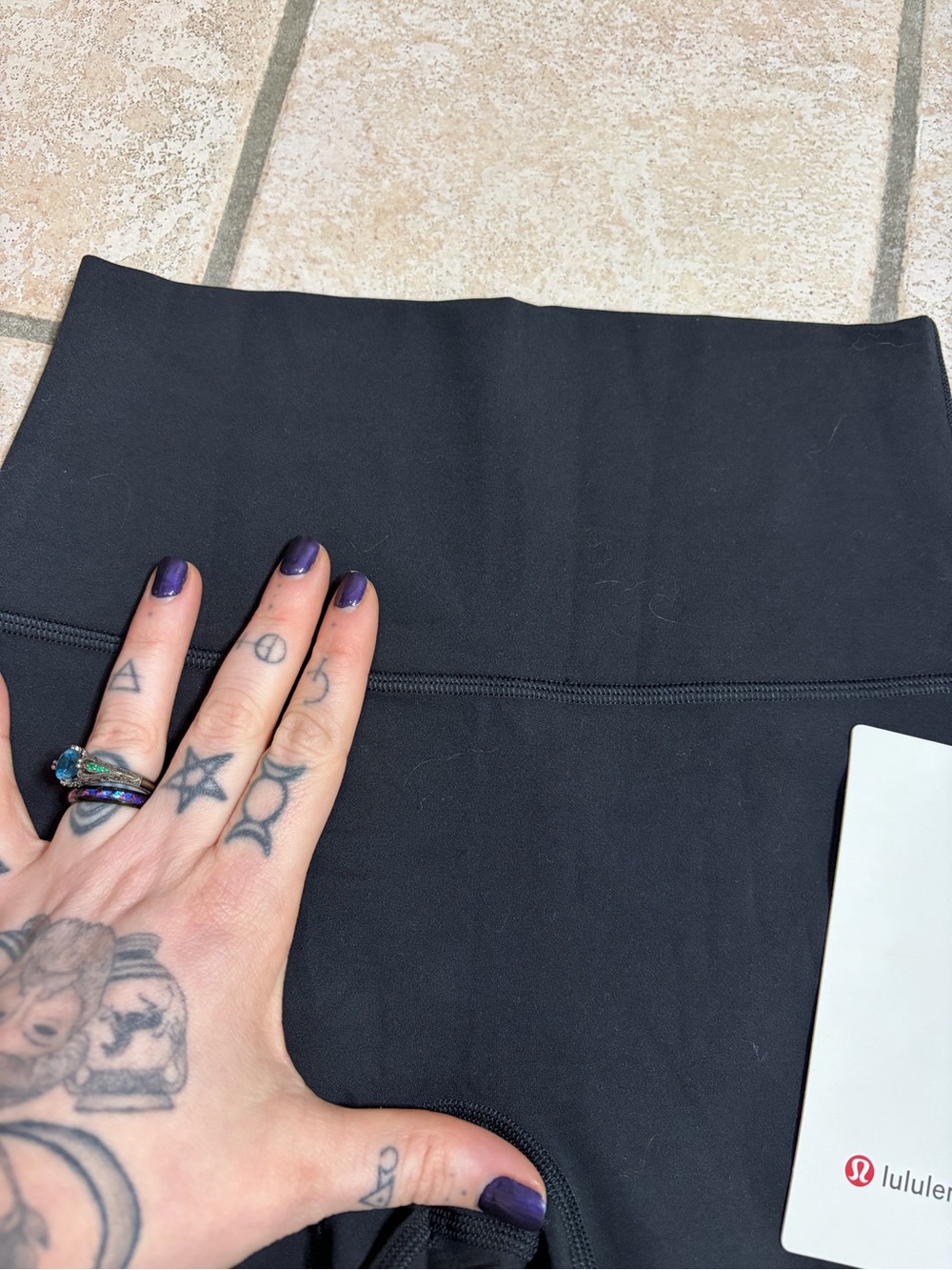 NWT Lululemon Align No Line High-Rise Short 6” (Black) Size 4 - Picture 2 of 7